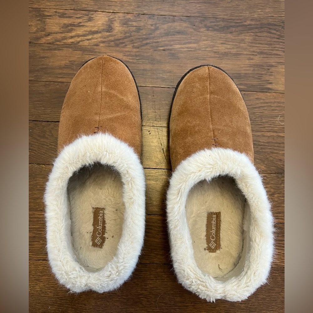 Columbia slippers
